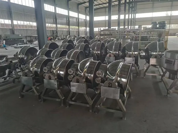 Чајник са парним омотачем са мешалицом